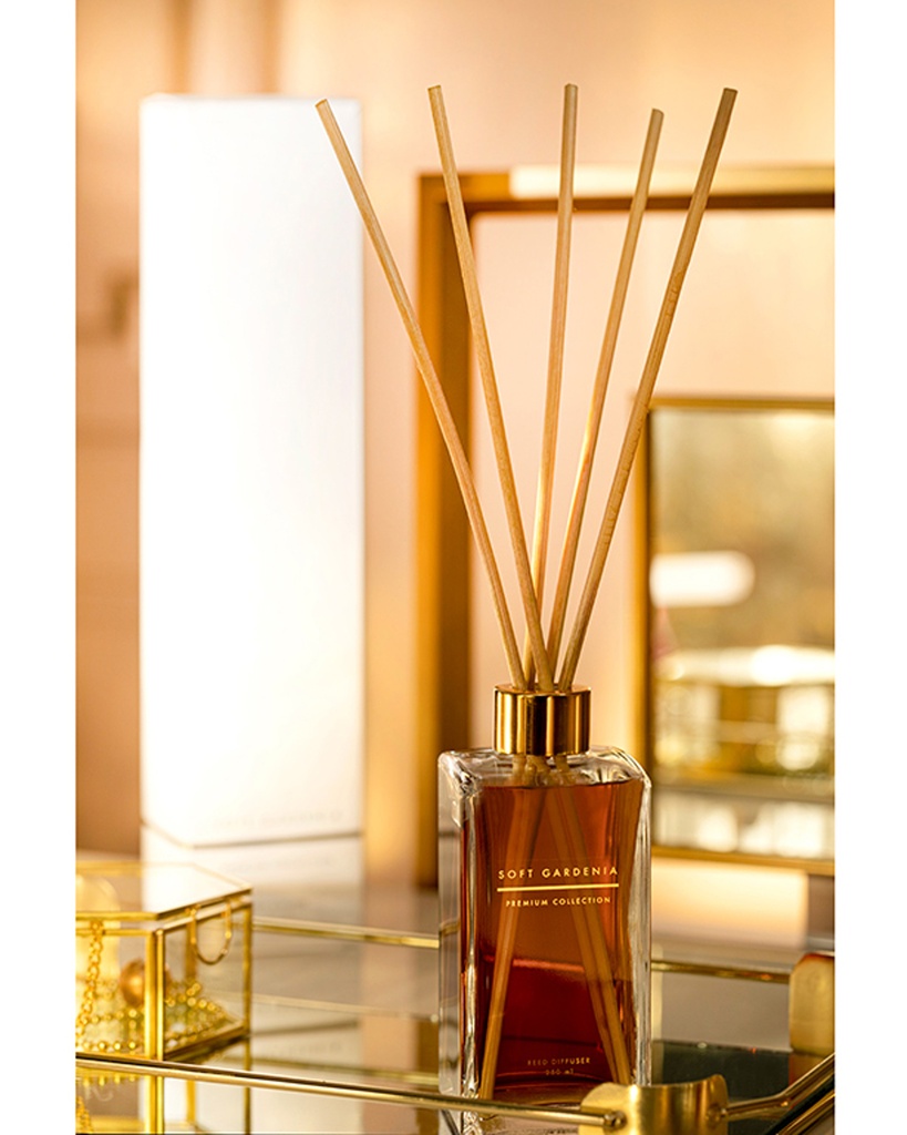 Soft Gardenia Reed Diffuser Timeless