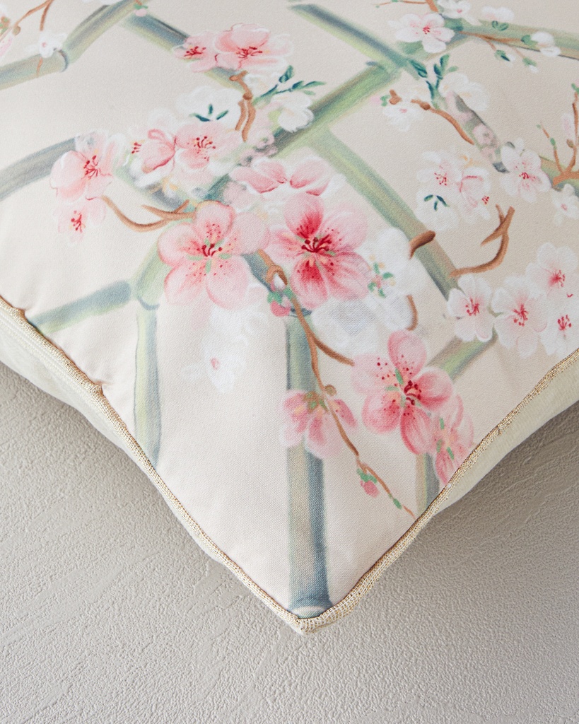 Grön Decorative Cushion Sakura