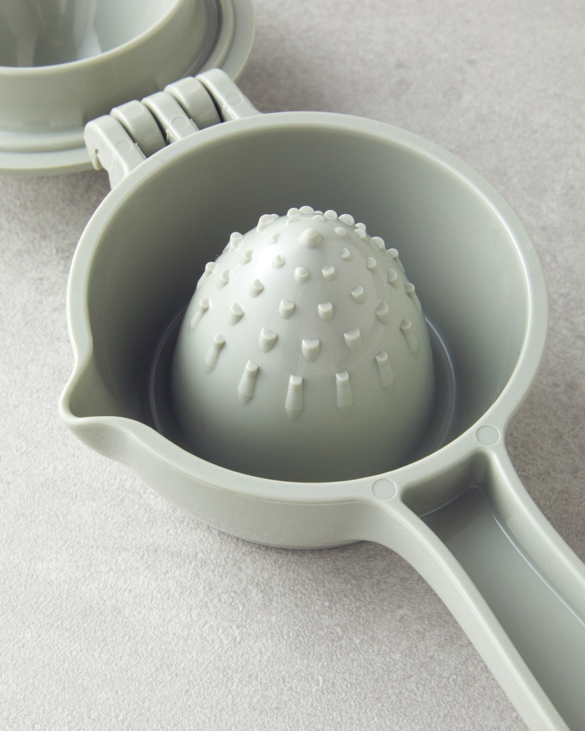 Colessa Lemon Squeezer Timeless