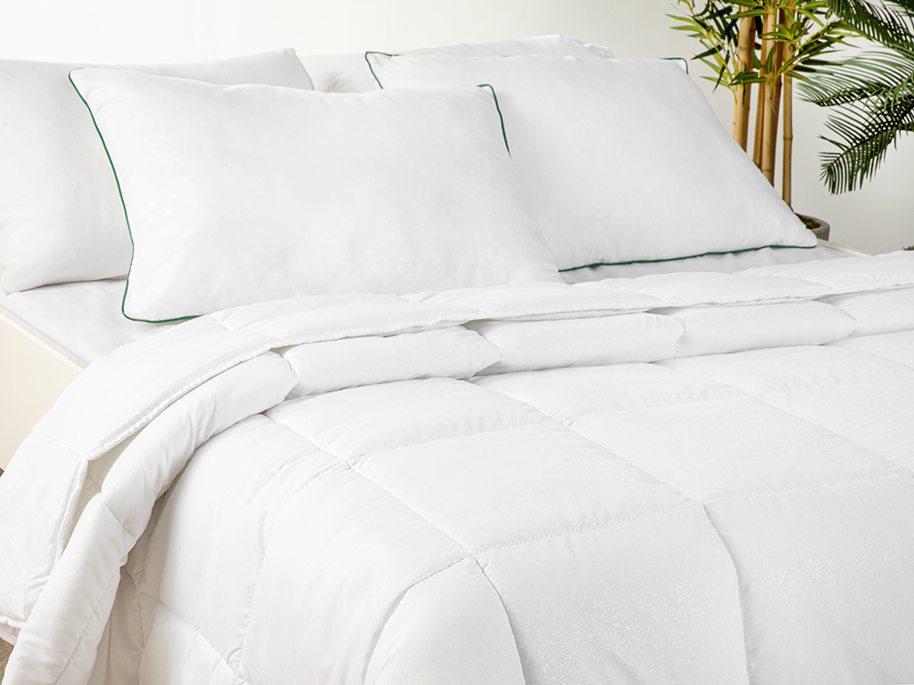 BAMBOO BASIC Duvet and Pillow Set Timeless