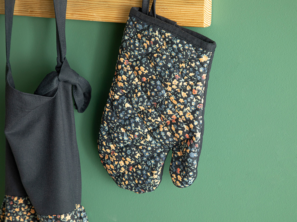 Florals Oven Gloves Timeless