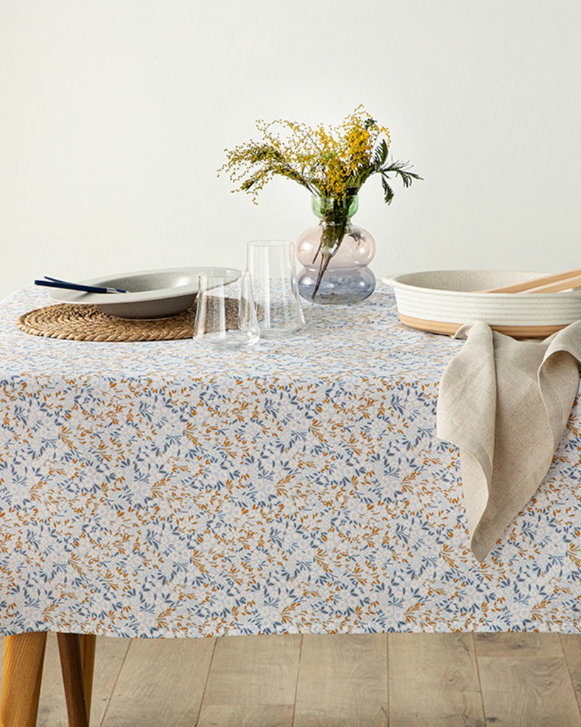 Mille Fleurs Table Cloth Timeless