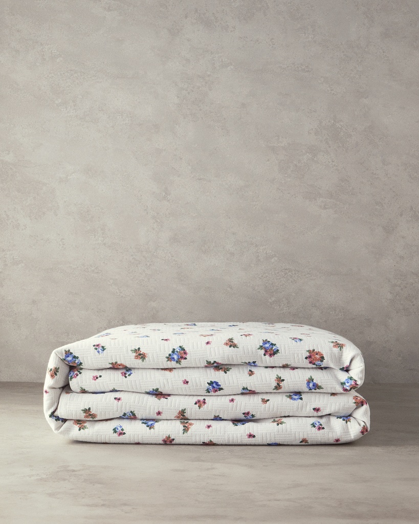 Blossom Breeze Summer Blanket Timeless