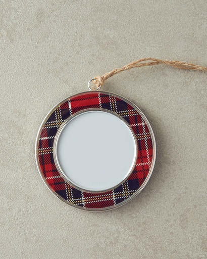 Plaid Accessory with Hange Simple Pleasures