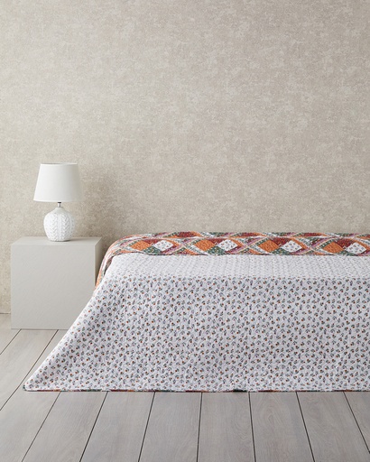 Quatro Patchwork Multi-Purpose Cover Timeless