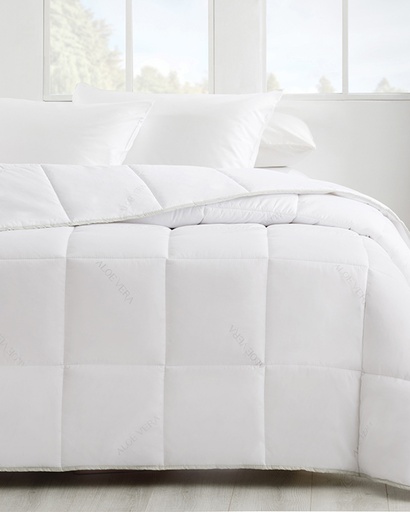 [10028731001] Comforter Timeless